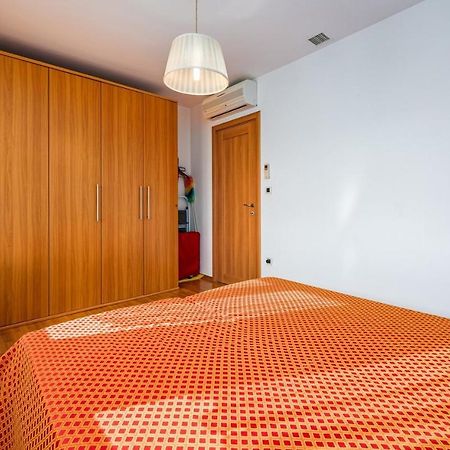 Valessia House With Apartment อูมัค ภายนอก รูปภาพ